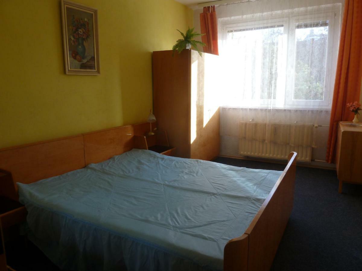 Apartman Klasterni Česká Lípa エクステリア 写真